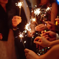 Lot de 4 Fontaines à Gâteaux + 30 Cierges Magiques
