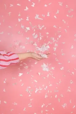 Tube à papillons blancs 20 cm – canon à papillons en papier pour mariage et cérémonie